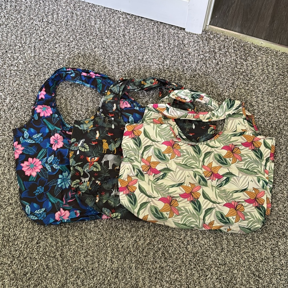 NWOT Set of 3 Eco Shopper Totes by Lug